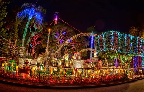 Experience the Magic of Lights in Naples, FL – A Festive Tradition